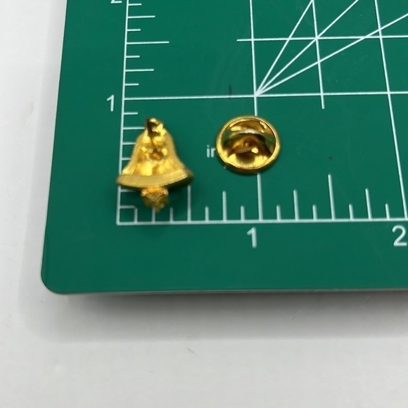 Small Gold Tone Bell With Yellow Rhinestone Collectible Pin / Lapel Bell - Picture 8 of 9